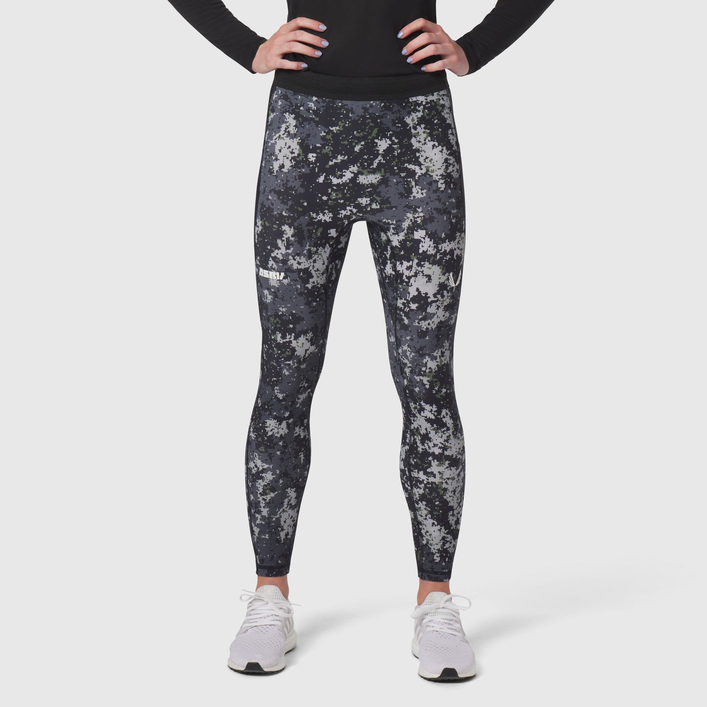 W055. Lycra® Ribbed Running Tight Pixel Camo | ASRV US