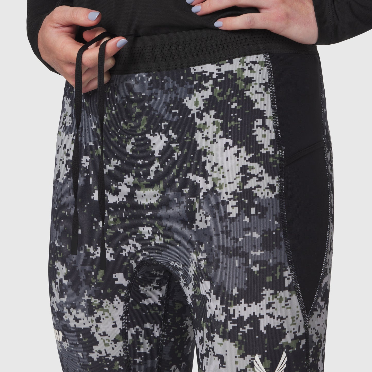 W055. Lycra® Ribbed Running Tight Pixel Camo | ASRV US