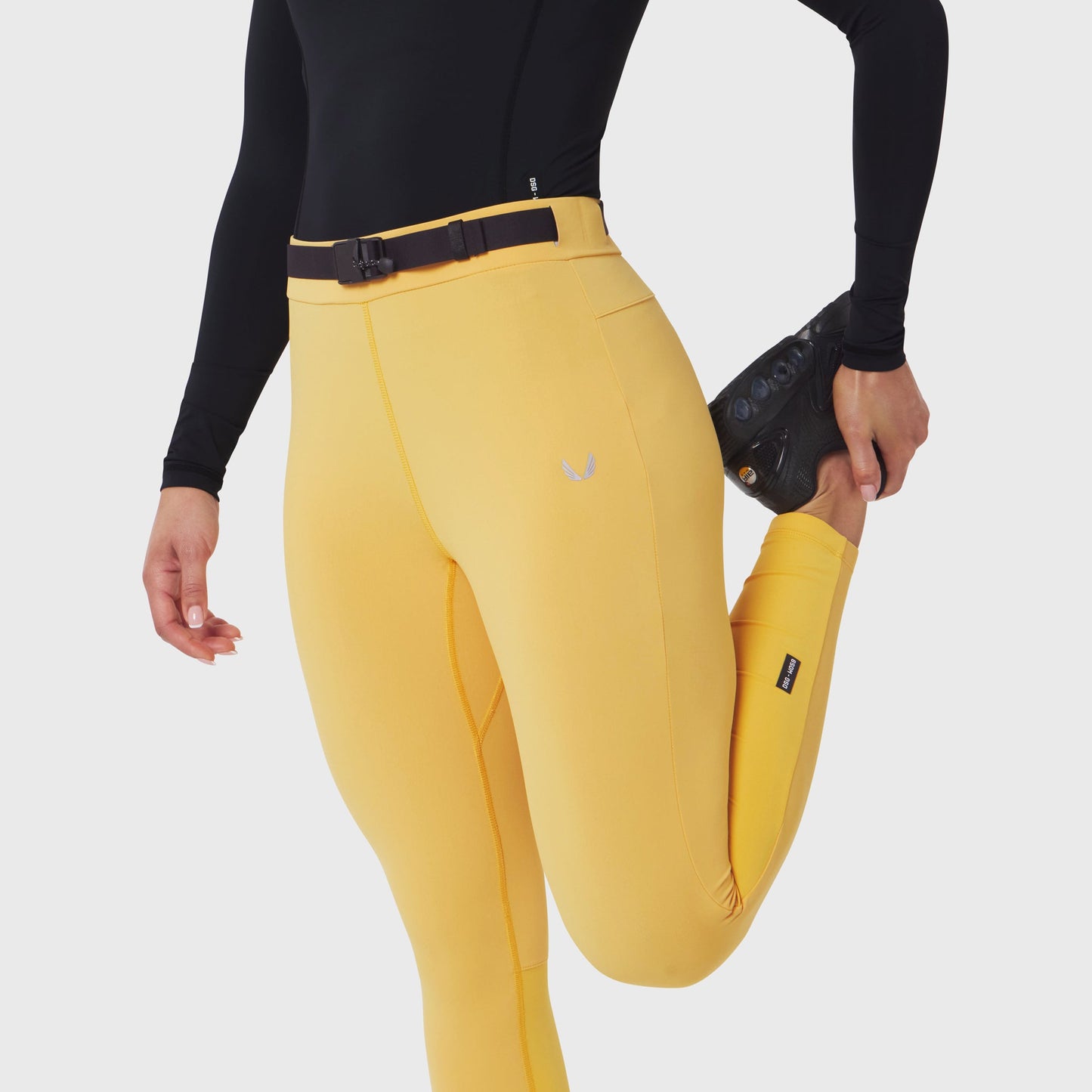 W059. Hybrid Belt-Pack Run Legging Amber | ASRV on sale