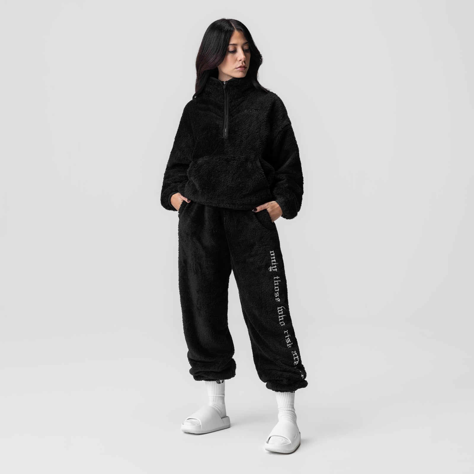 1008. Womens Sherpa Recovery Sweats Black/White | ASRV for sale