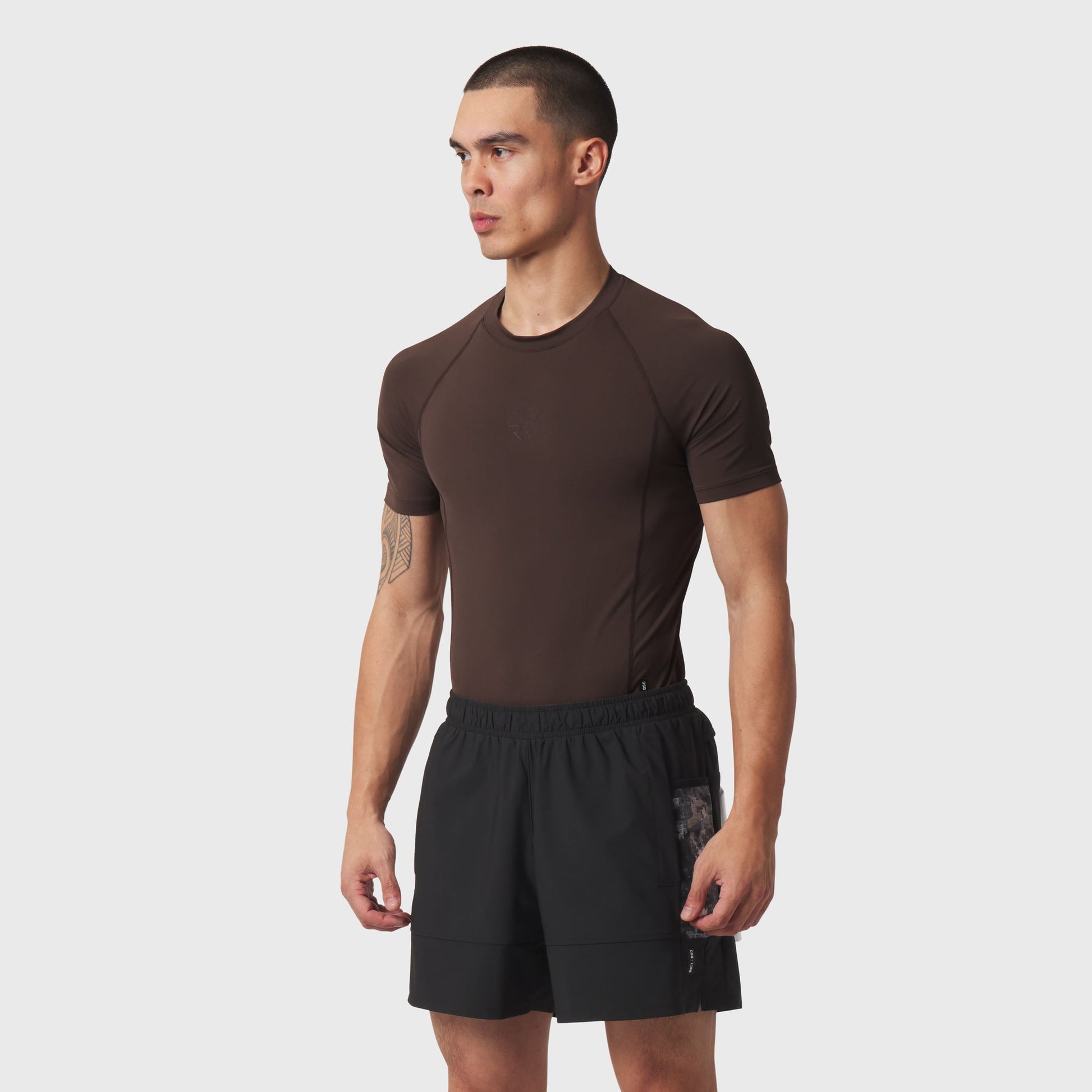 1164. LYCRA® ADAPTIV Baselayer Shortsleeve Dark Earth | ASRV near me