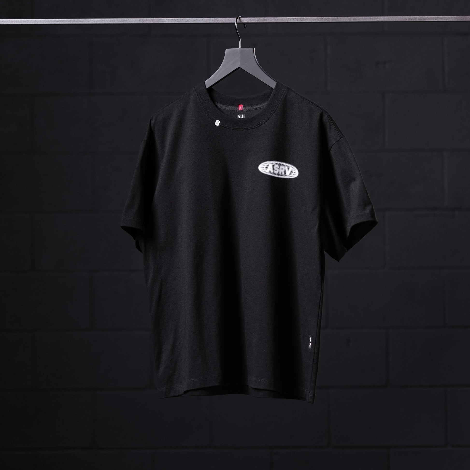 0797. Tech Essential™ Relaxed Tee Black "Global Reach" | ASRV US