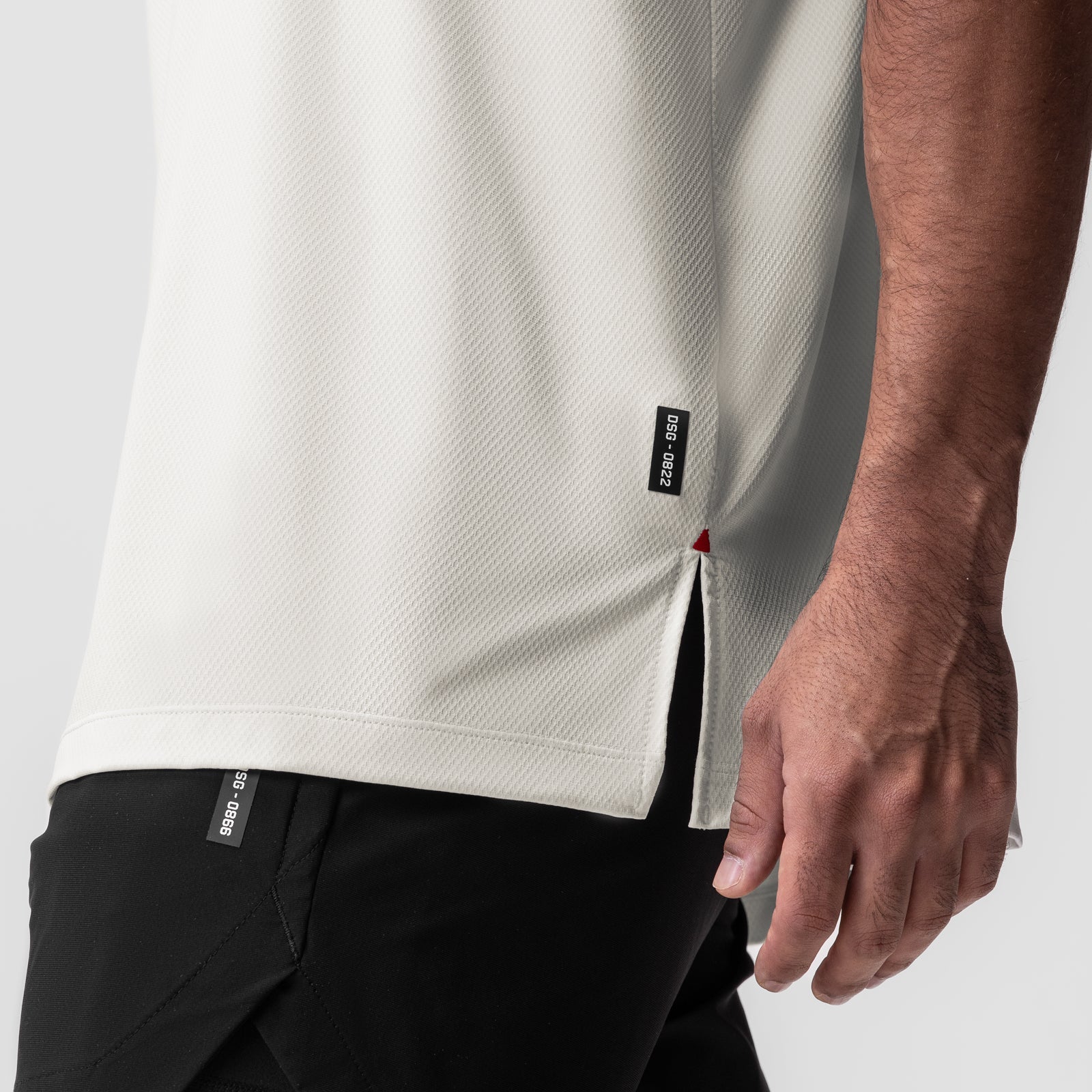 0822. AeroSilver® Oversized Tee Ivory Cream | ASRV US