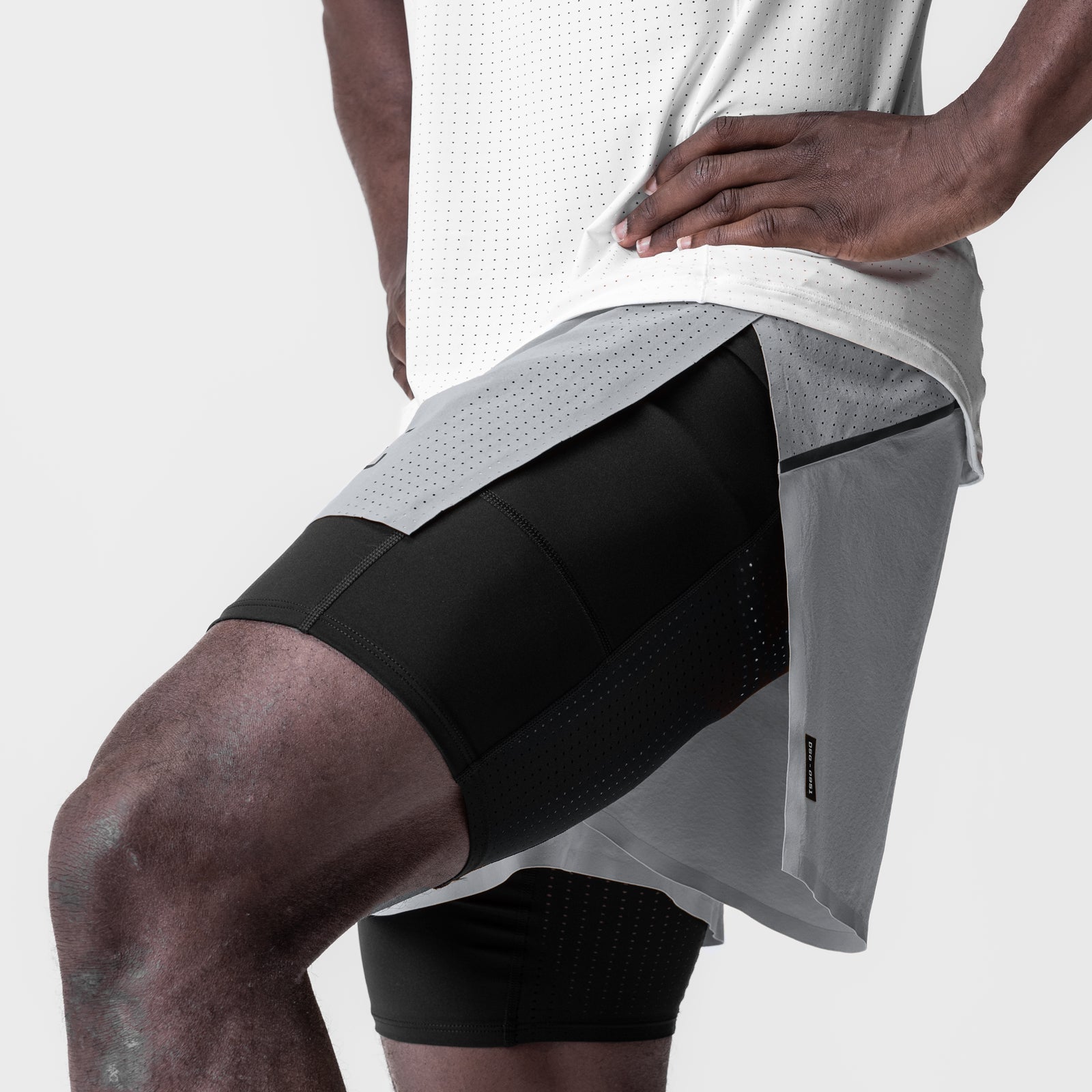 0951. Aerotex™ 4" High Split Liner Short Slate Grey | ASRV on sale