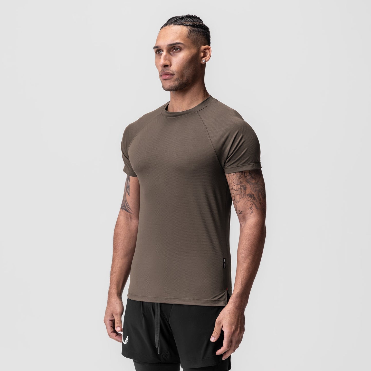 0918. AeroSilver® Fitted Tee Deep Taupe | ASRV Discount