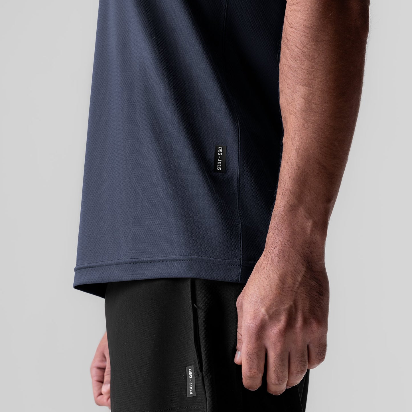 1015. AeroSilver® Essential Tee Navy | ASRV near me