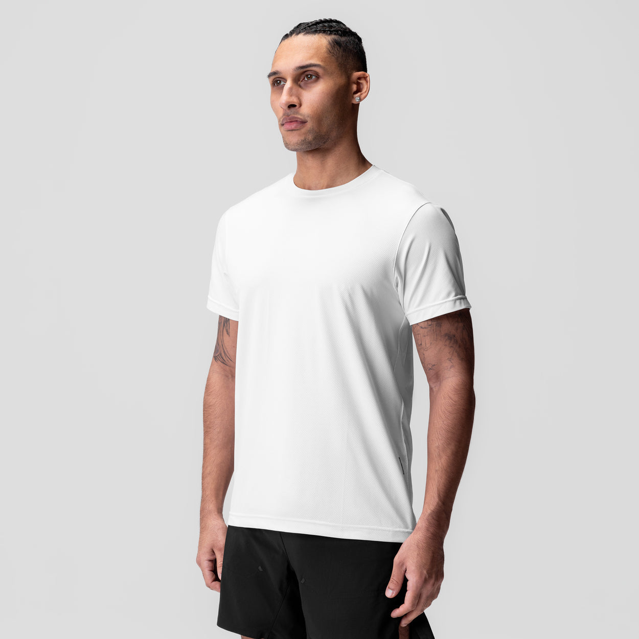 White,XS