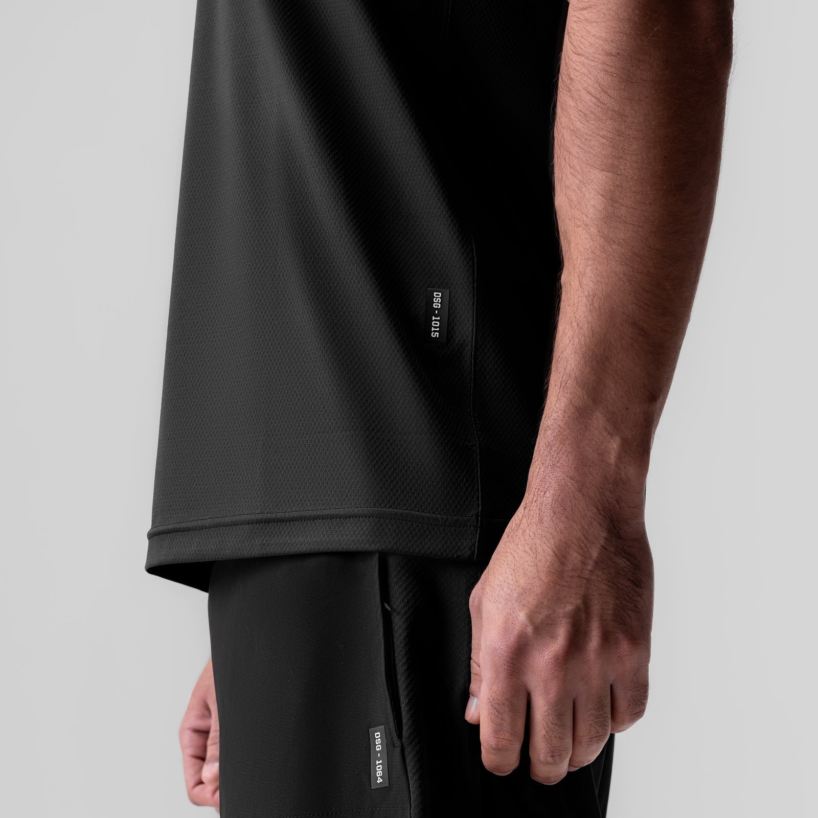 1015. AeroSilver® Essential Tee Black | ASRV sale