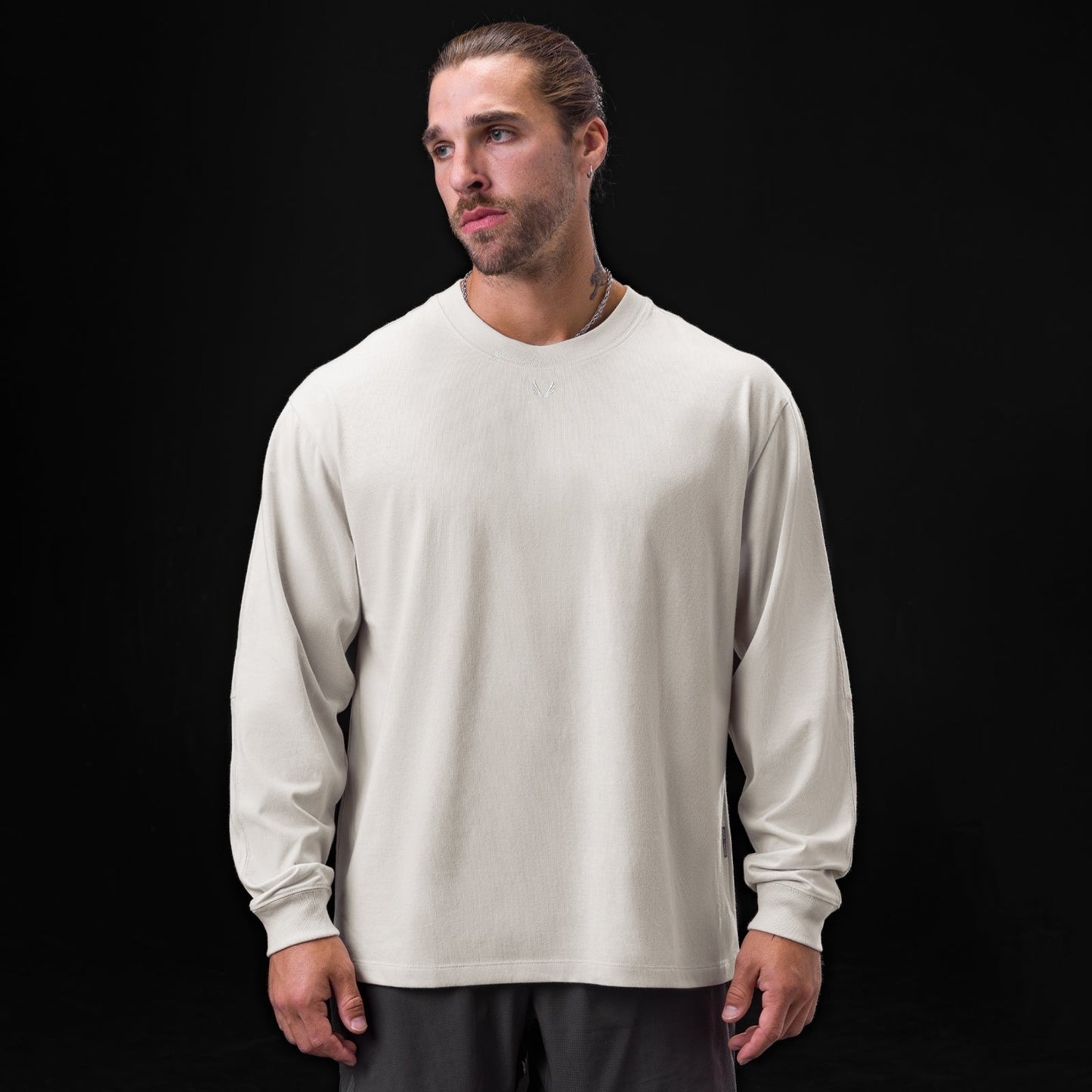 0851. Tech Essential™ Relaxed Long Sleeve Stone/White "OTWR" | ASRV near me