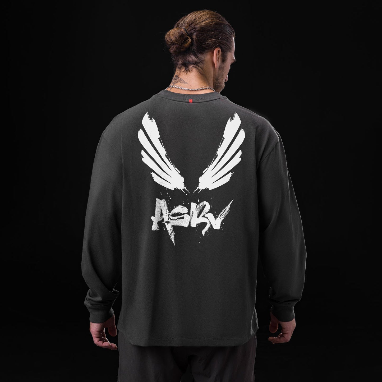 0851. Tech Essential™ Relaxed Long Sleeve Space Grey "Brush Wings/AS | ASRV Online