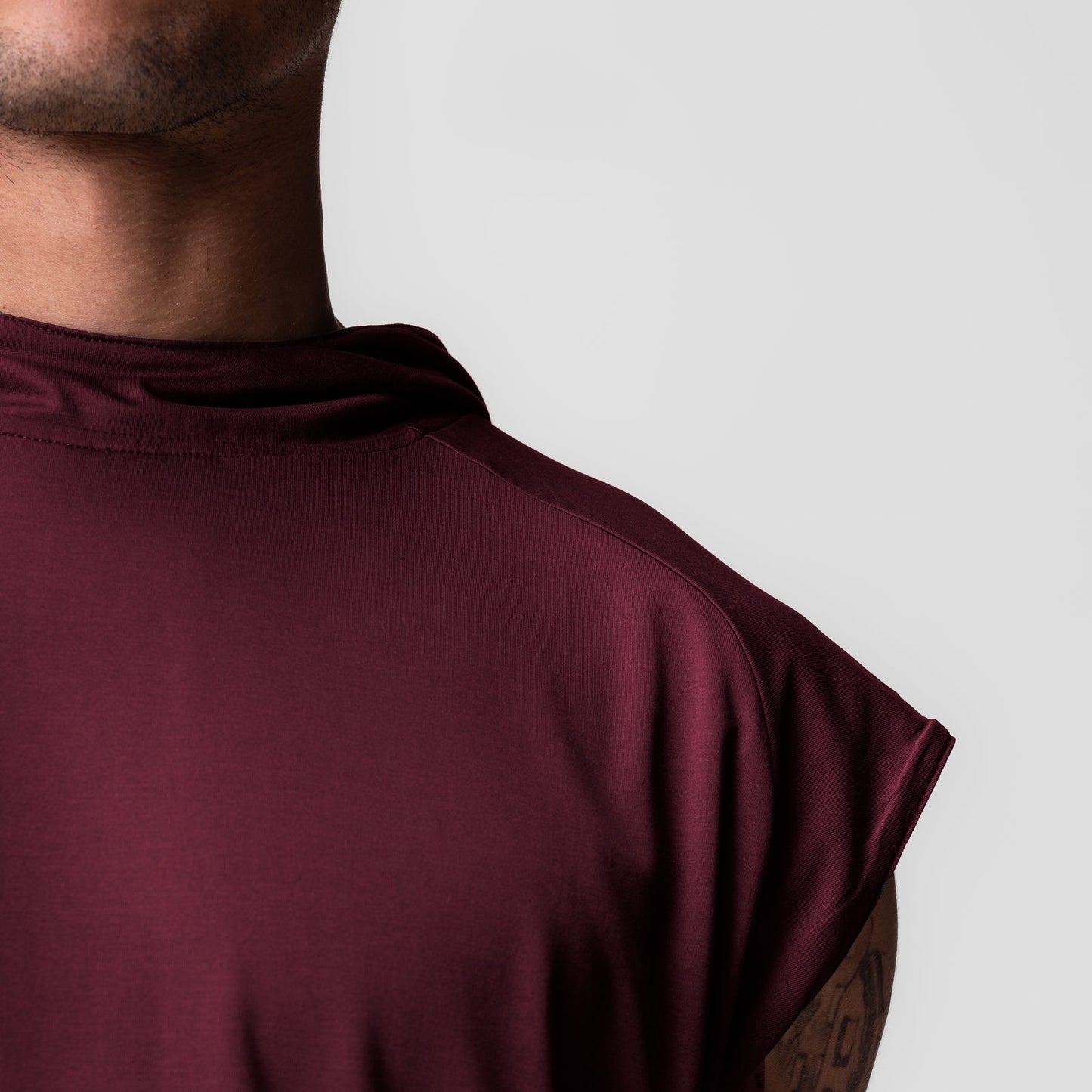 0983. Reversible 2-in-1 Cutoff Hoodie Crimson | ASRV US