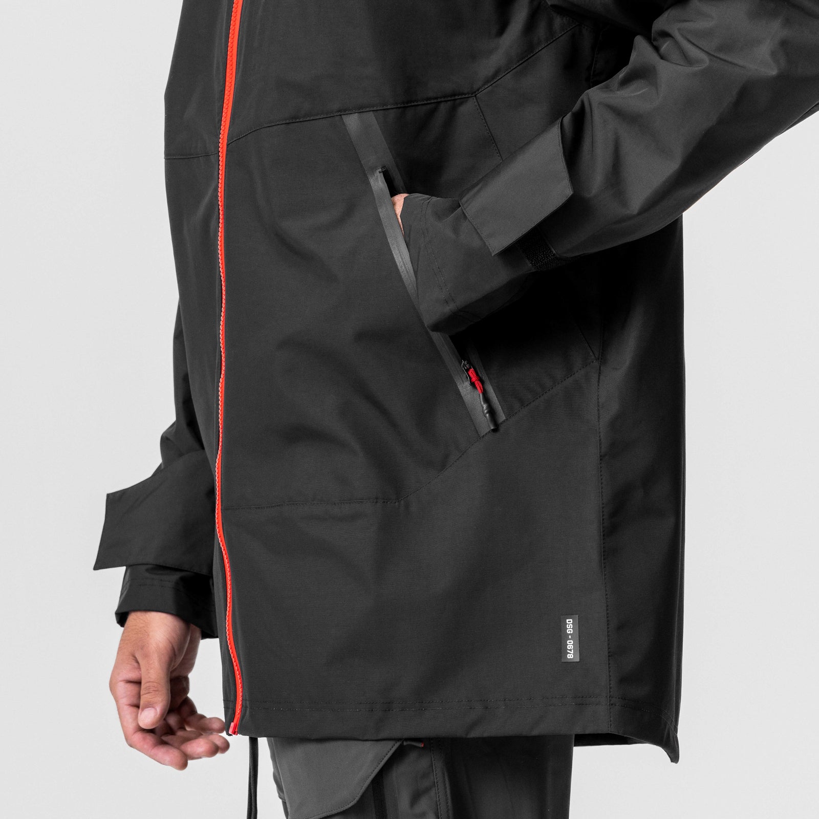 0678. Hipora® AQUAzip® Tech Parka Black | ASRV sale