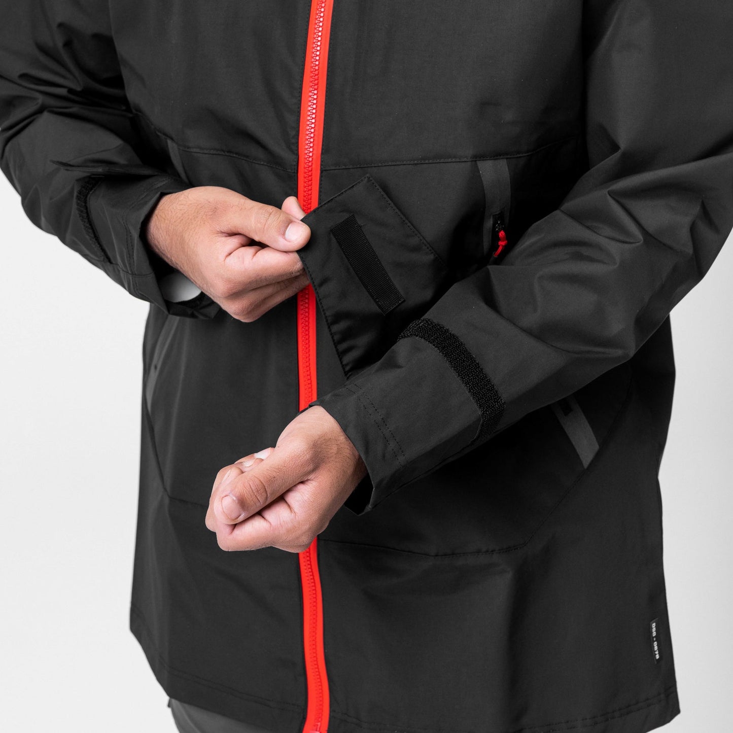 0678. Hipora® AQUAzip® Tech Parka Black | ASRV sale