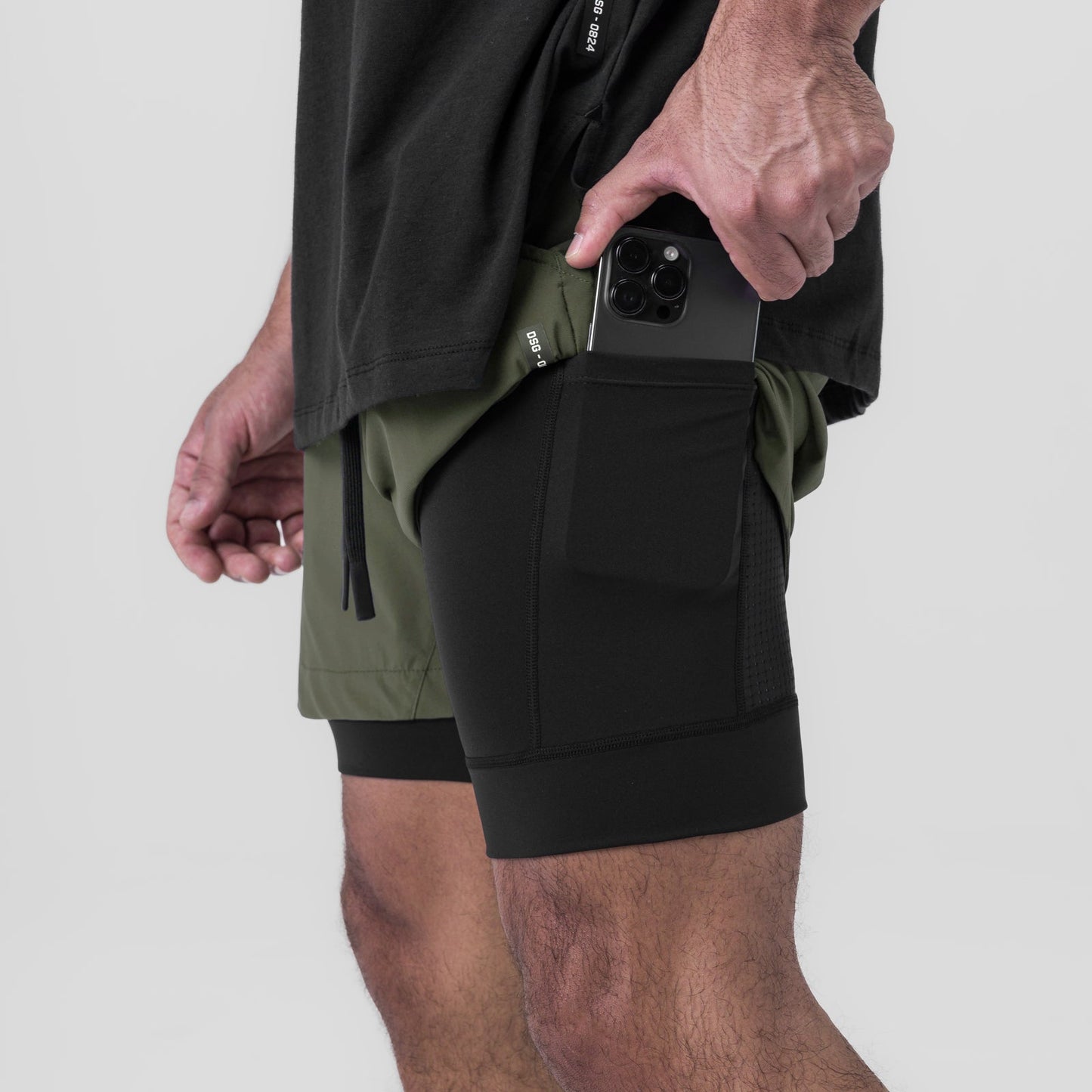 0865. Tetra-Lite® 5" Liner Short Olive "Wings"/Black | ASRV US