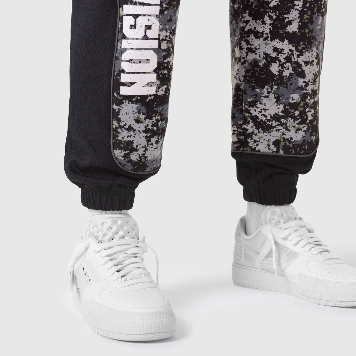 1120. Tech-Terry™ Mesh Panel Sweats Pixel Camo "Blade TD" | ASRV US