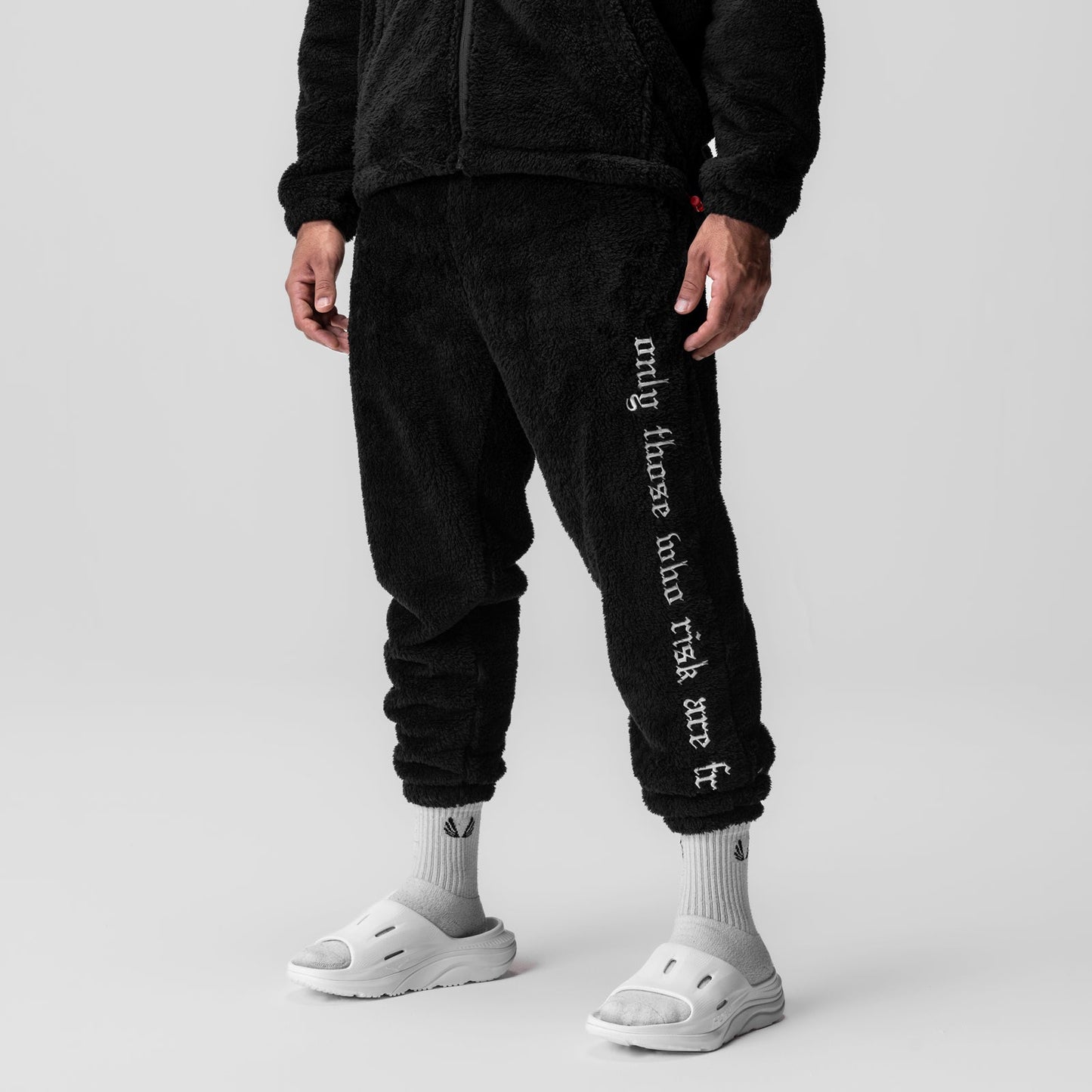 0692. Sherpa Recovery Sweats Black/White | ASRV Discount