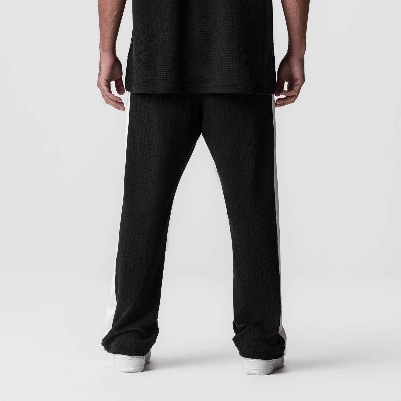 0957. Waffle Knit Relaxed Sweatpant Black/White | ASRV on sale