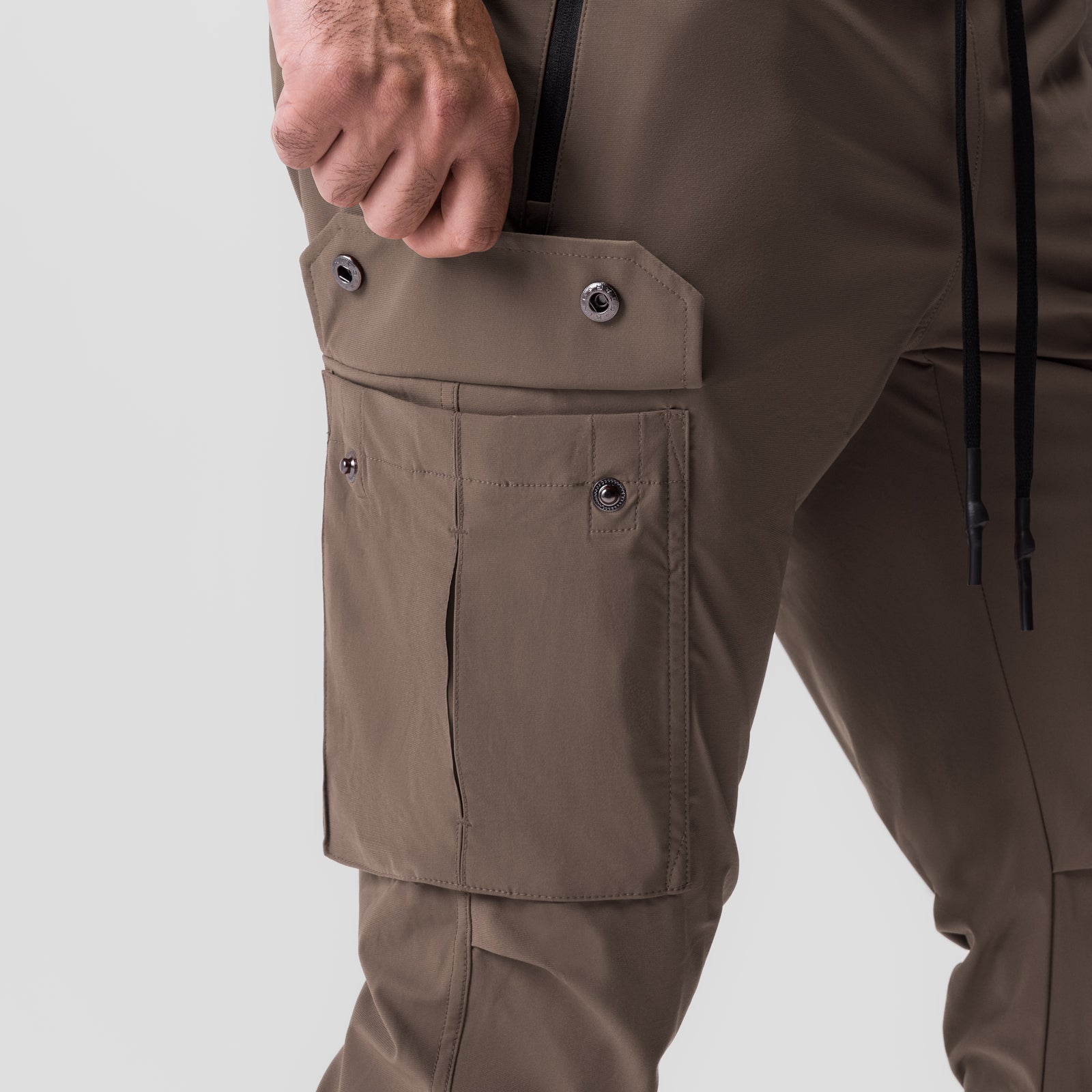 0825. Tetra-Lite® Cargo High Rib Jogger Deep Taupe | ASRV Online