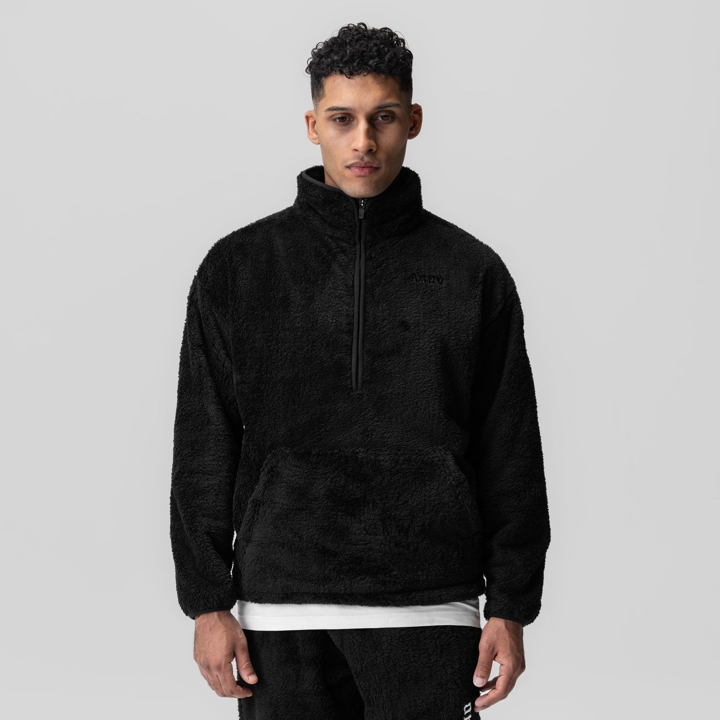 1006. Sherpa Recovery 1/2 Zip Black/White | ASRV near me