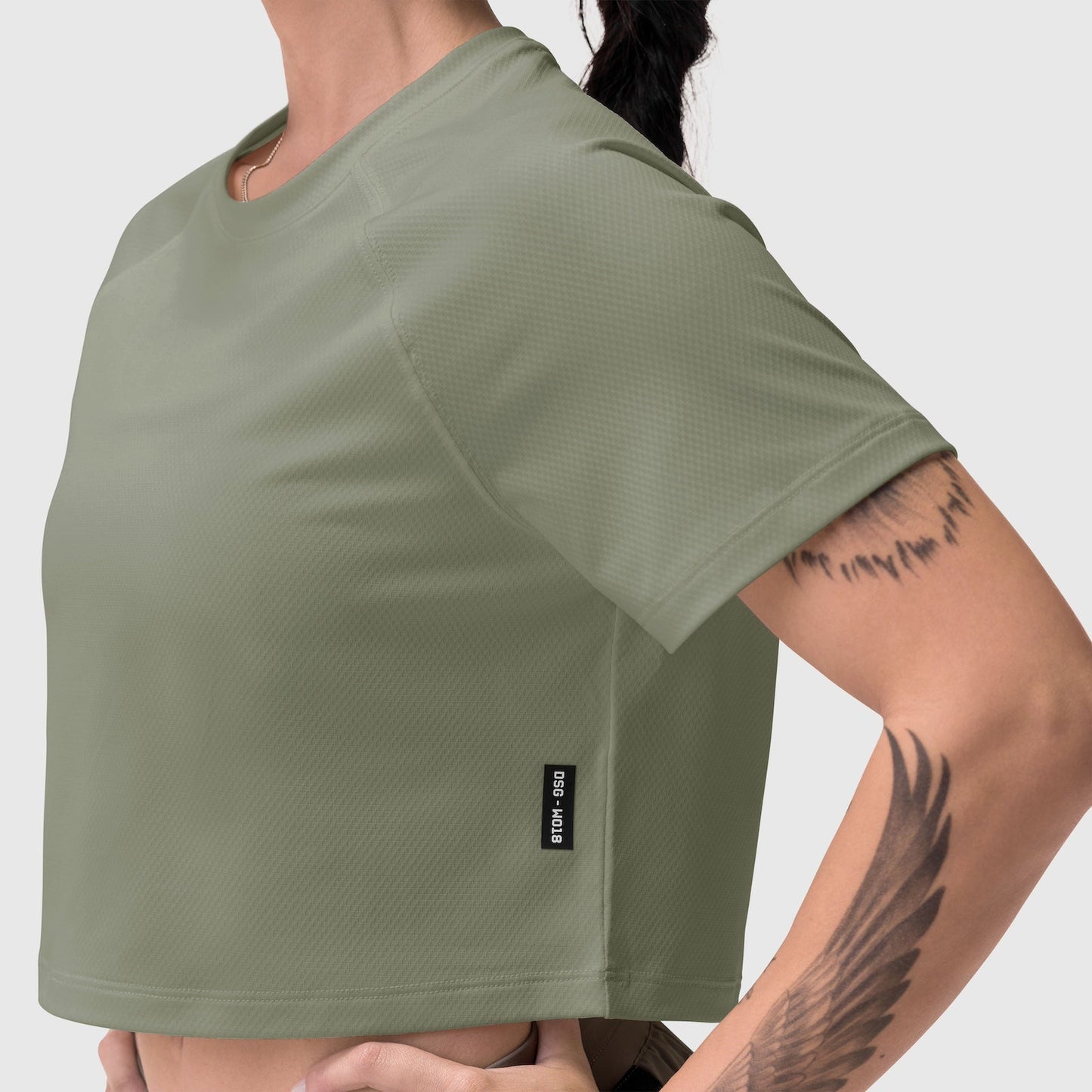 W018. AeroSilver® Cropped Tee Sage | ASRV US