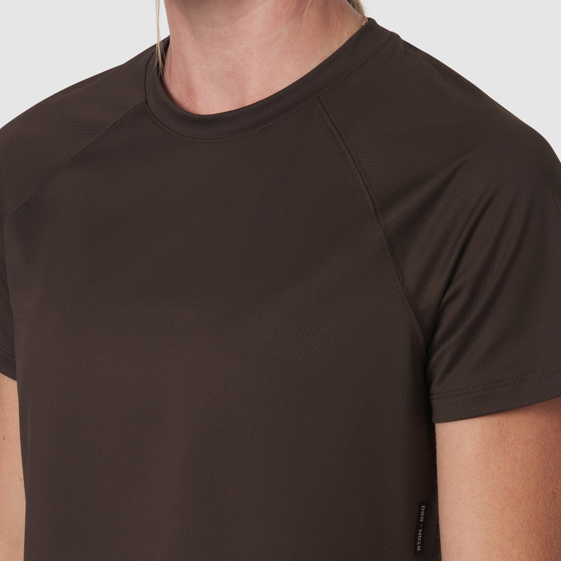 W018. AeroSilver® Cropped Tee Dark Earth | ASRV for sale