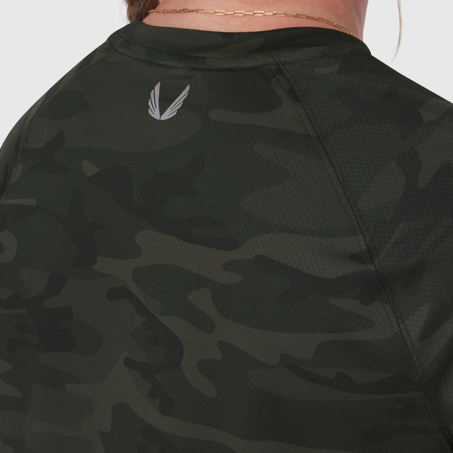 W018. AeroSilver® Cropped Tee Dark Camo | ASRV discount