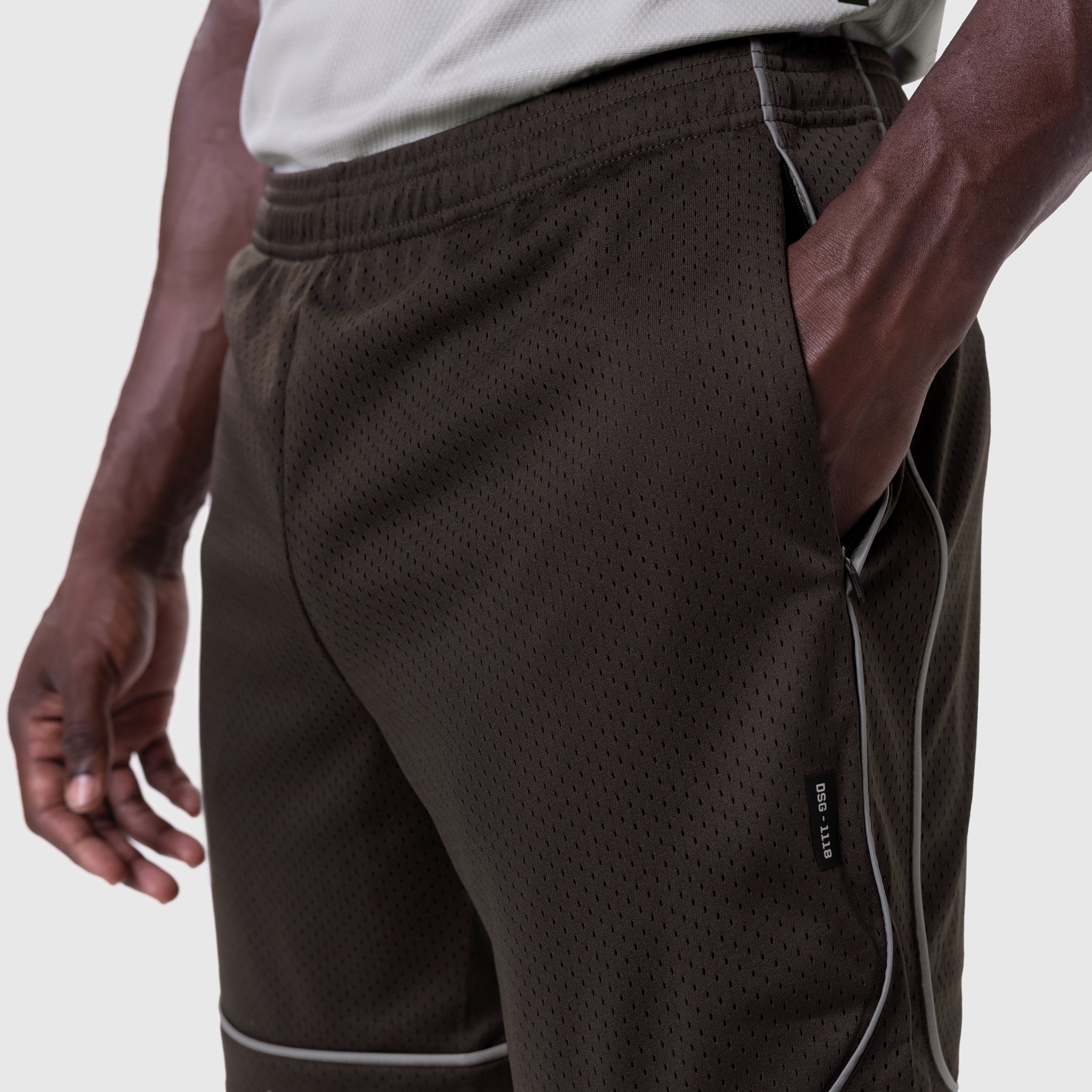 1118. Ion-Mesh™ Modal Liner Short Dark Earth | ASRV for sale