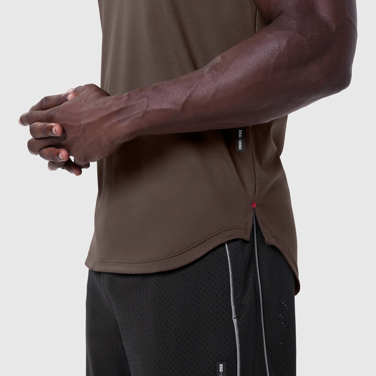 0660. AeroSilver® Established Tee Dark Earth "Blade" | ASRV US