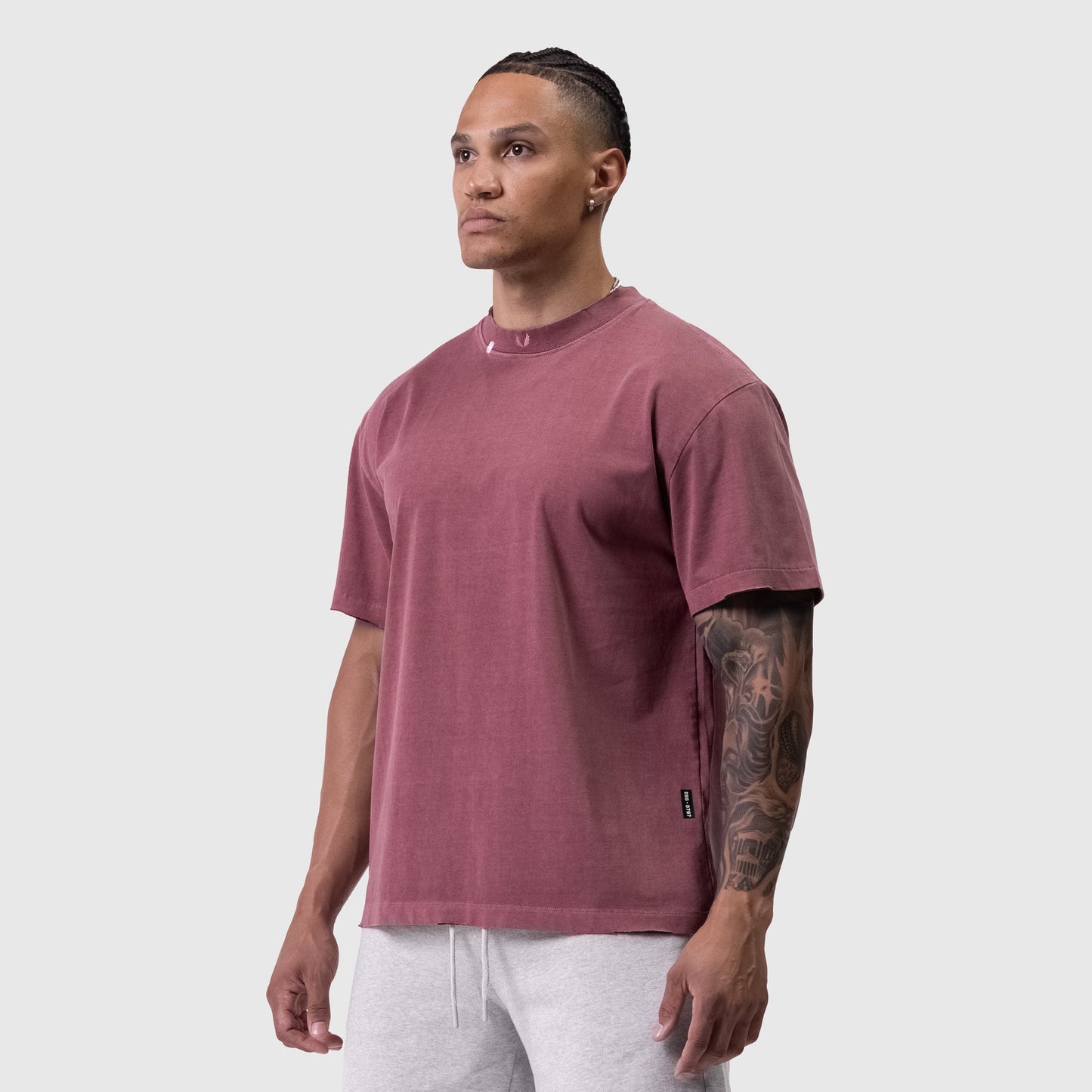 0797. Tech Essential™ Relaxed Tee Faded Crimson | ASRV sale
