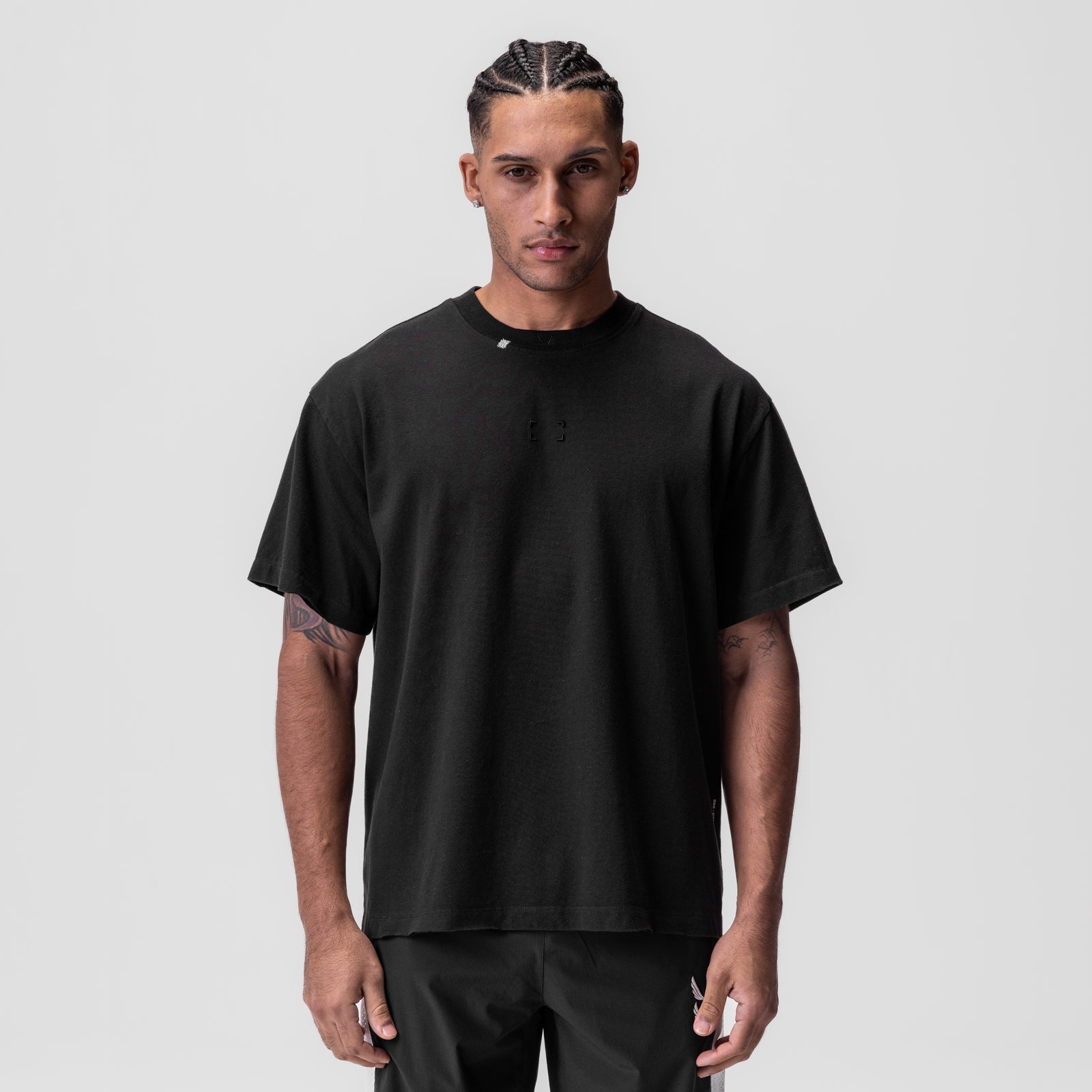 0797. Tech Essential™ Relaxed Tee Black "Space Bracket" | ASRV US