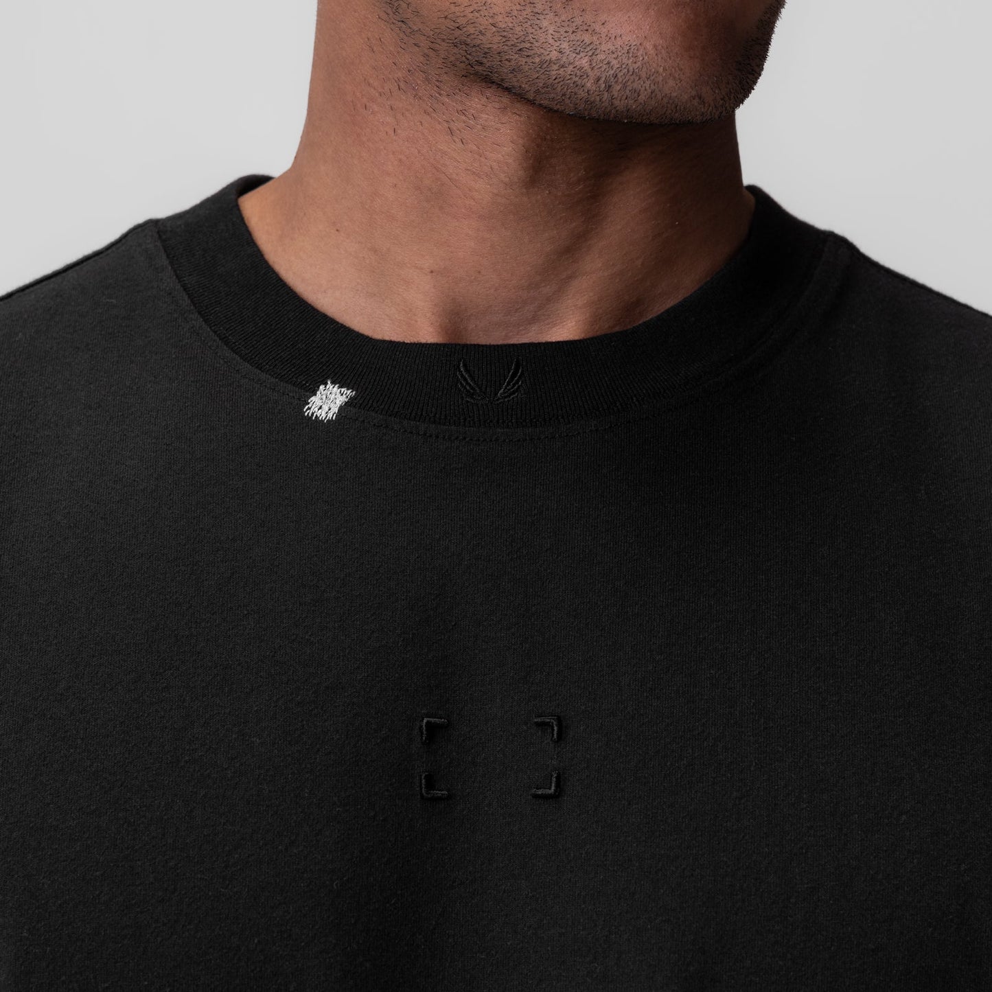 0797. Tech Essential™ Relaxed Tee Black "Space Bracket" | ASRV US