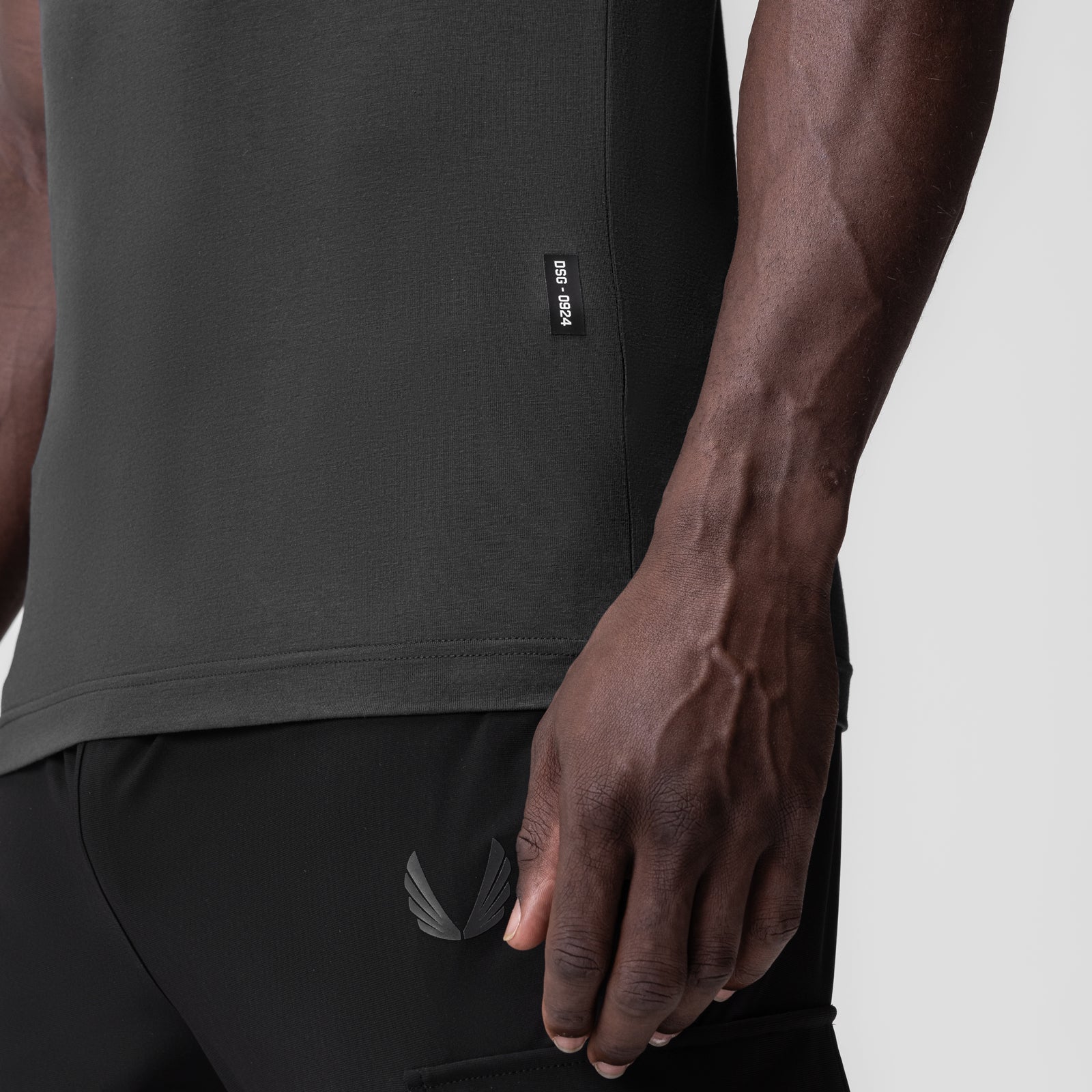 0924. Supima® Essential Slim Tank Space Grey | ASRV US