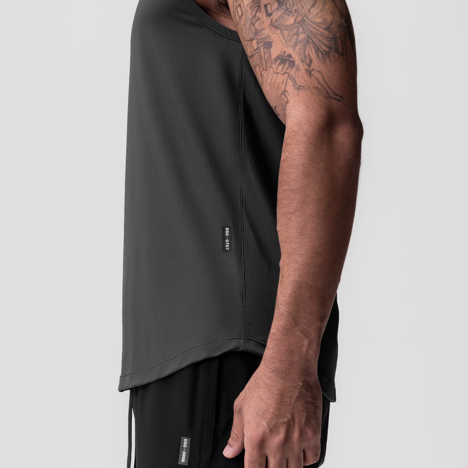 0757. AeroSilver® Cutoff Tank Space Grey | ASRV on sale