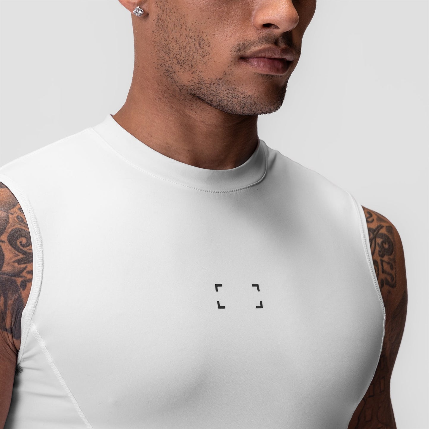 0909. WarpFlexx® Compression Cutoff White "Space Bracket" | ASRV Online