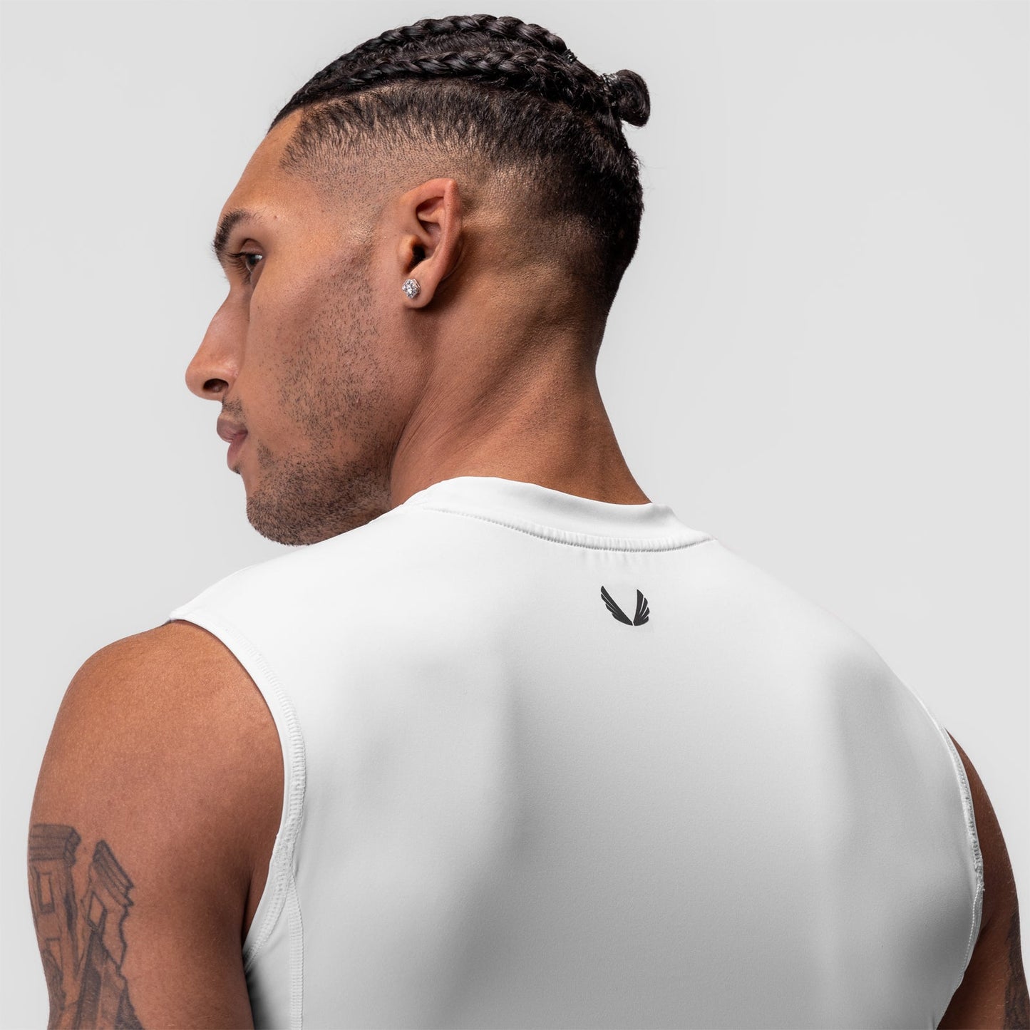 0909. WarpFlexx® Compression Cutoff White "Space Bracket" | ASRV Online