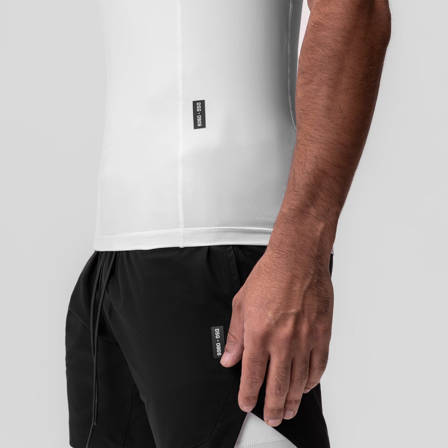 0909. WarpFlexx® Compression Cutoff White "Space Bracket" | ASRV Online