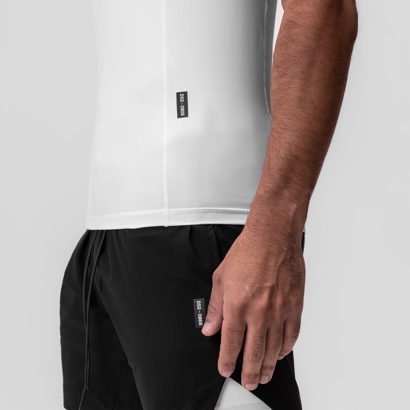 0909. WarpFlexx® Compression Cutoff White "Space Bracket" | ASRV Online
