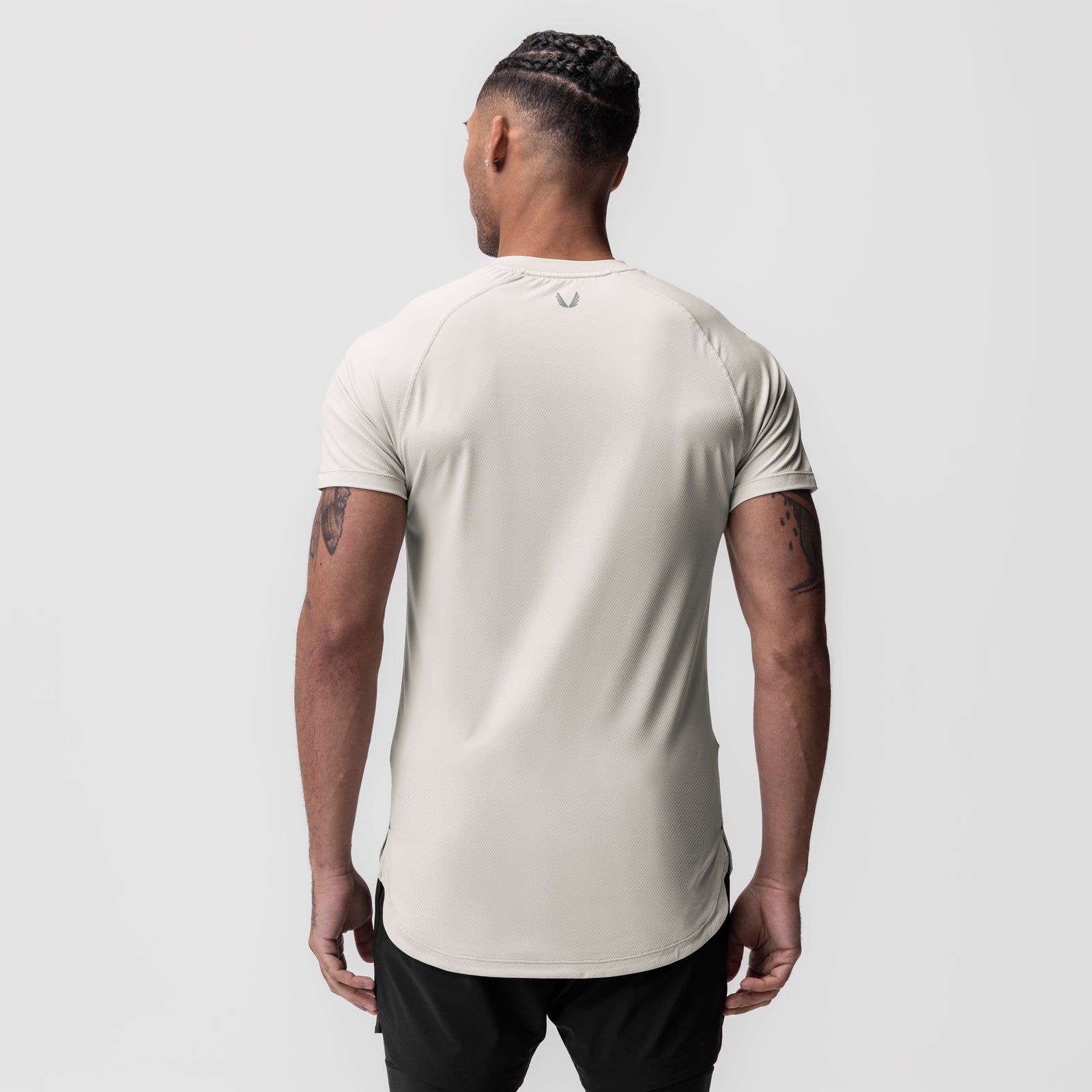 0660. AeroSilver® Established Tee Ivory Cream | ASRV Discount