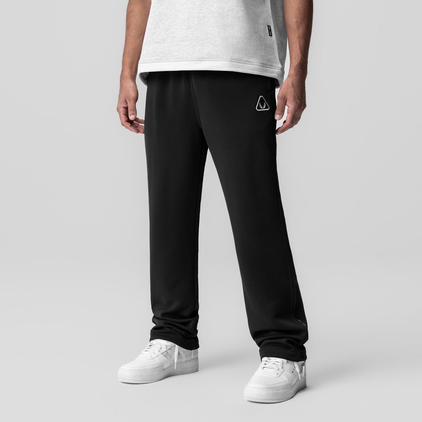 1034. Deltapeak® Straight Leg Sweats Black | ASRV near me