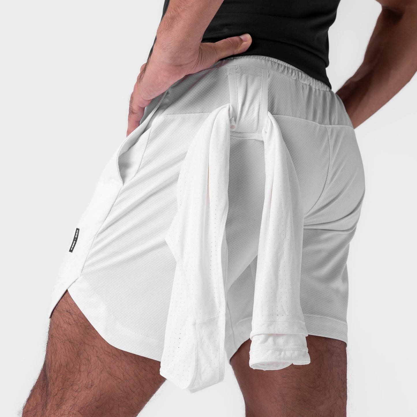 0994. AeroSilver® 7" Linerless Short White | ASRV near me