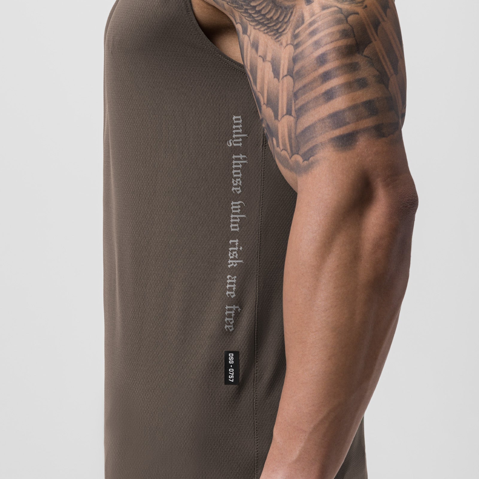 0757. AeroSilver® Cutoff Tank Deep Taupe | ASRV US
