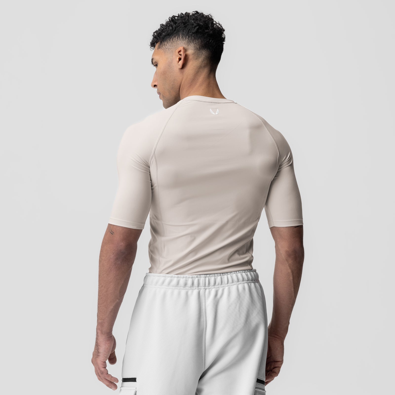 1027. WarpFlexx-Lite® Half-Sleeve Baselayer Chai | ASRV for sale