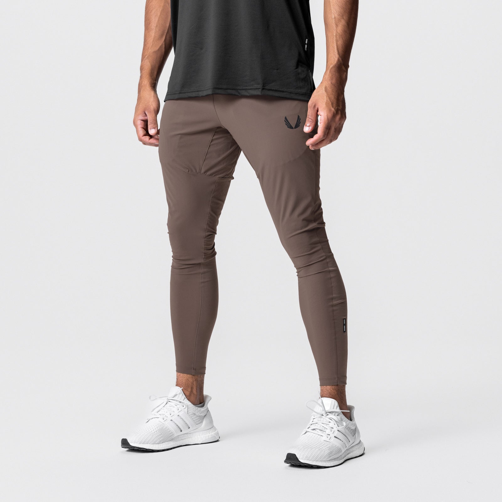0699. Tetra-Lite® Hybrid Jogger Deep Taupe | ASRV sale