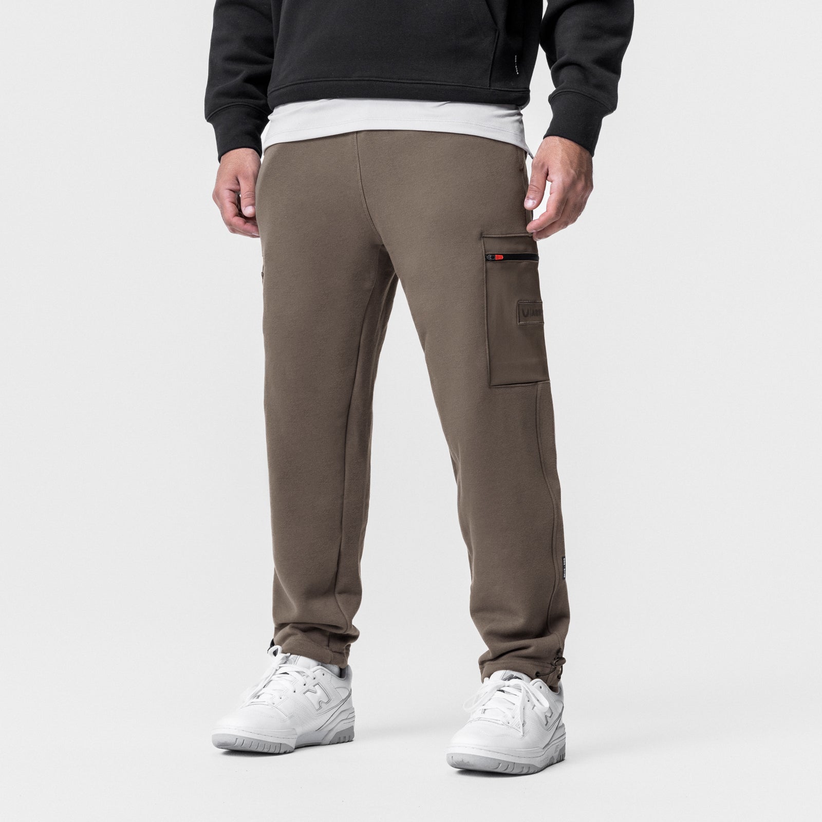 0736. Tech-Terry™ Cinch Cargo Jogger Deep Taupe | ASRV US