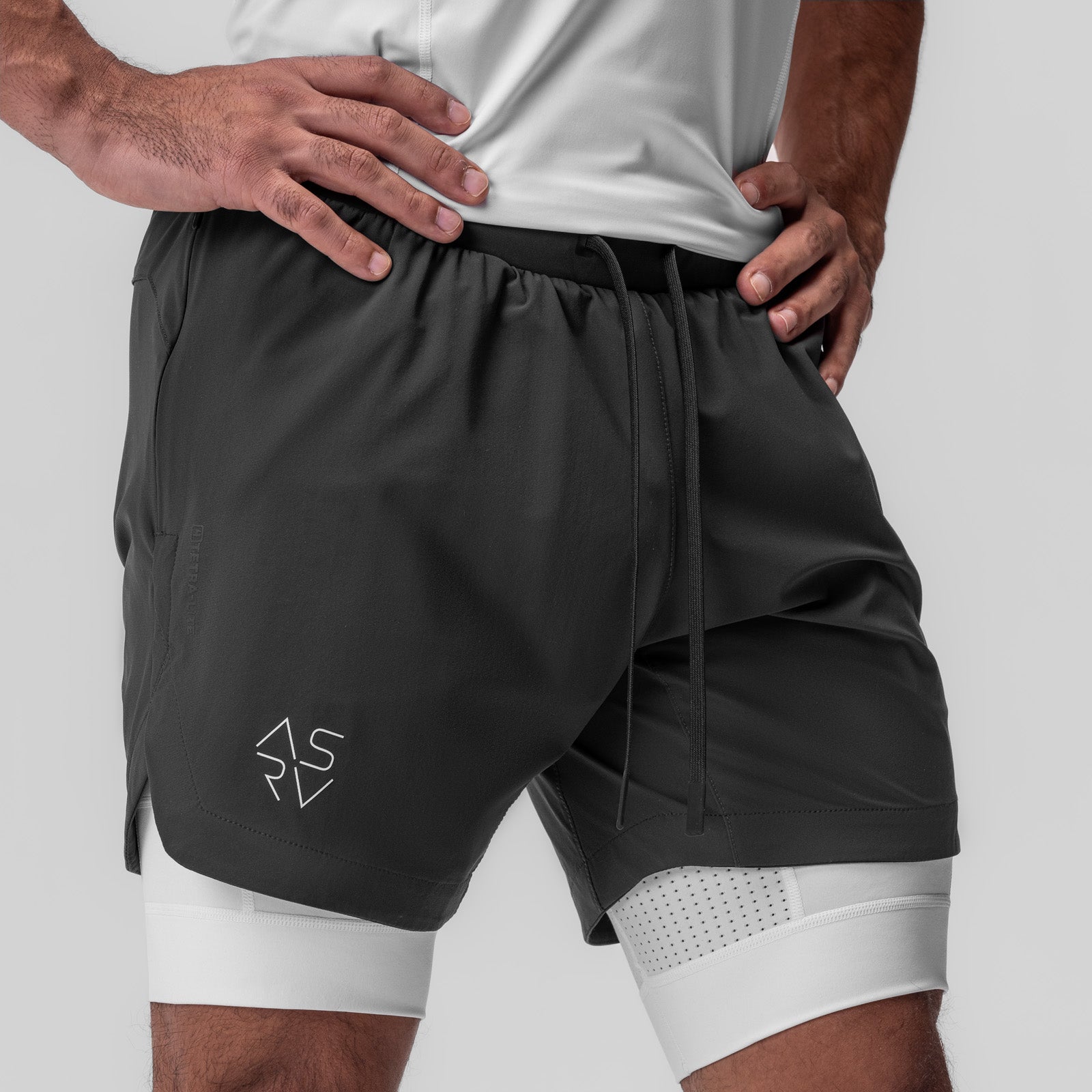 0866. Tetra-Lite® 7" Liner Short Space Grey "Cyber"/White | ASRV on sale
