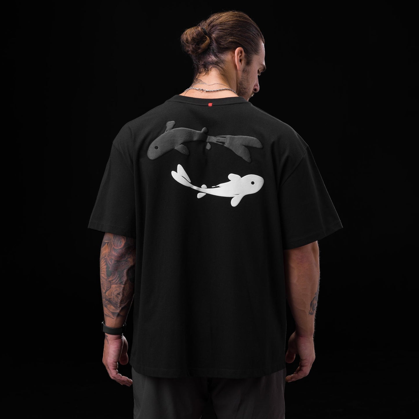 0797. Tech Essential™ Relaxed Tee Black "Koi" | ASRV US