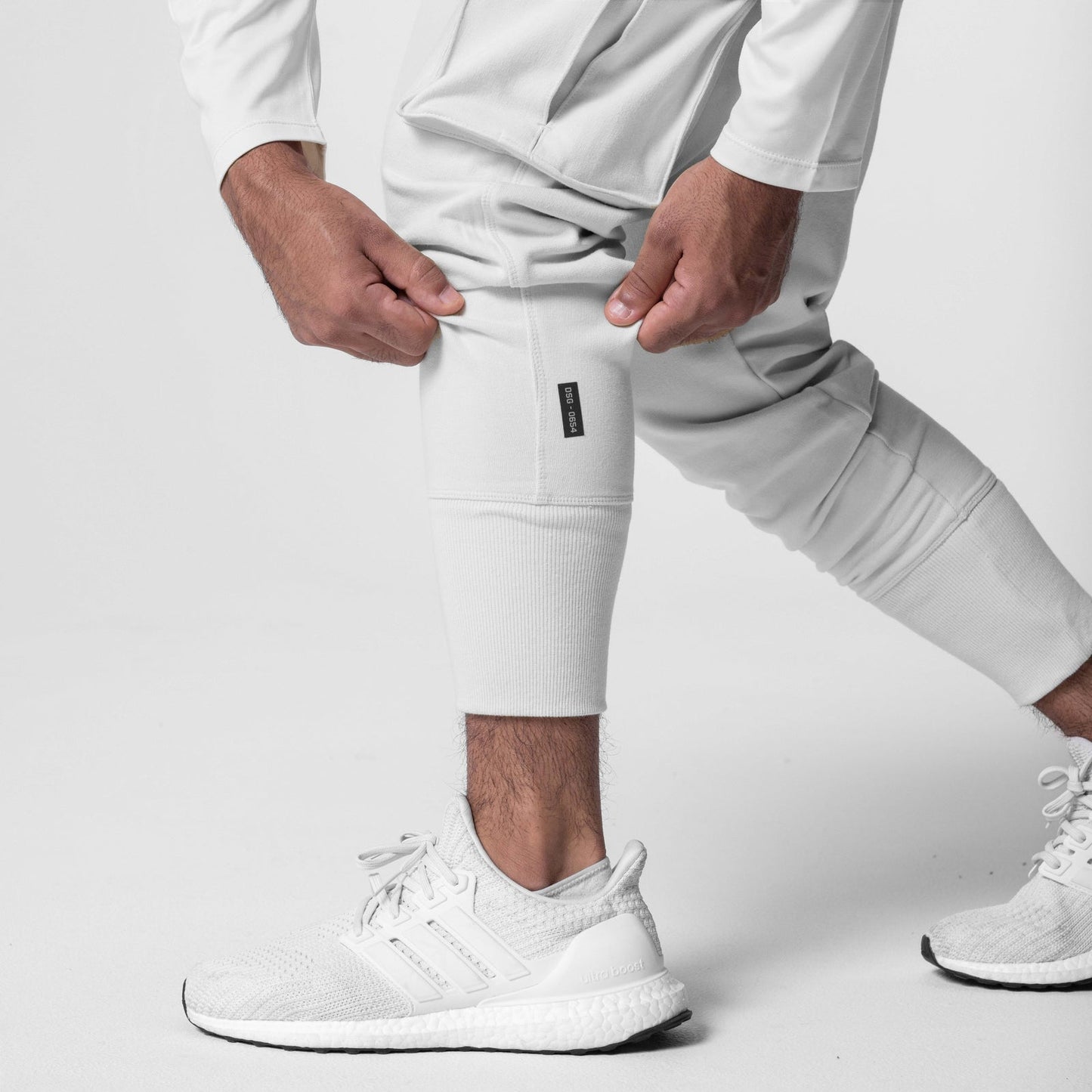 0654. Tech-Terry™ Cargo High Rib Jogger White | ASRV Online