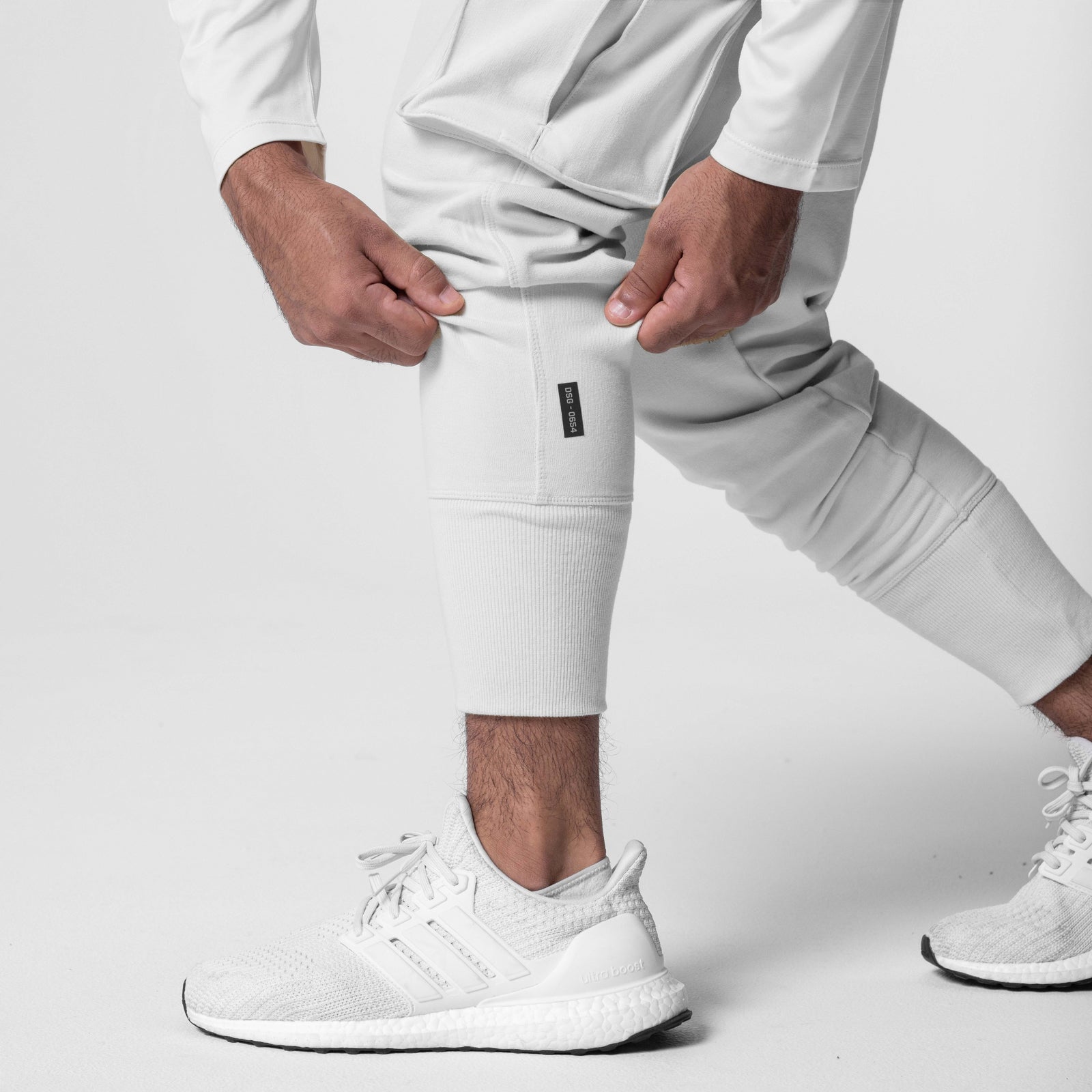 0654. Tech-Terry™ Cargo High Rib Jogger White | ASRV Online