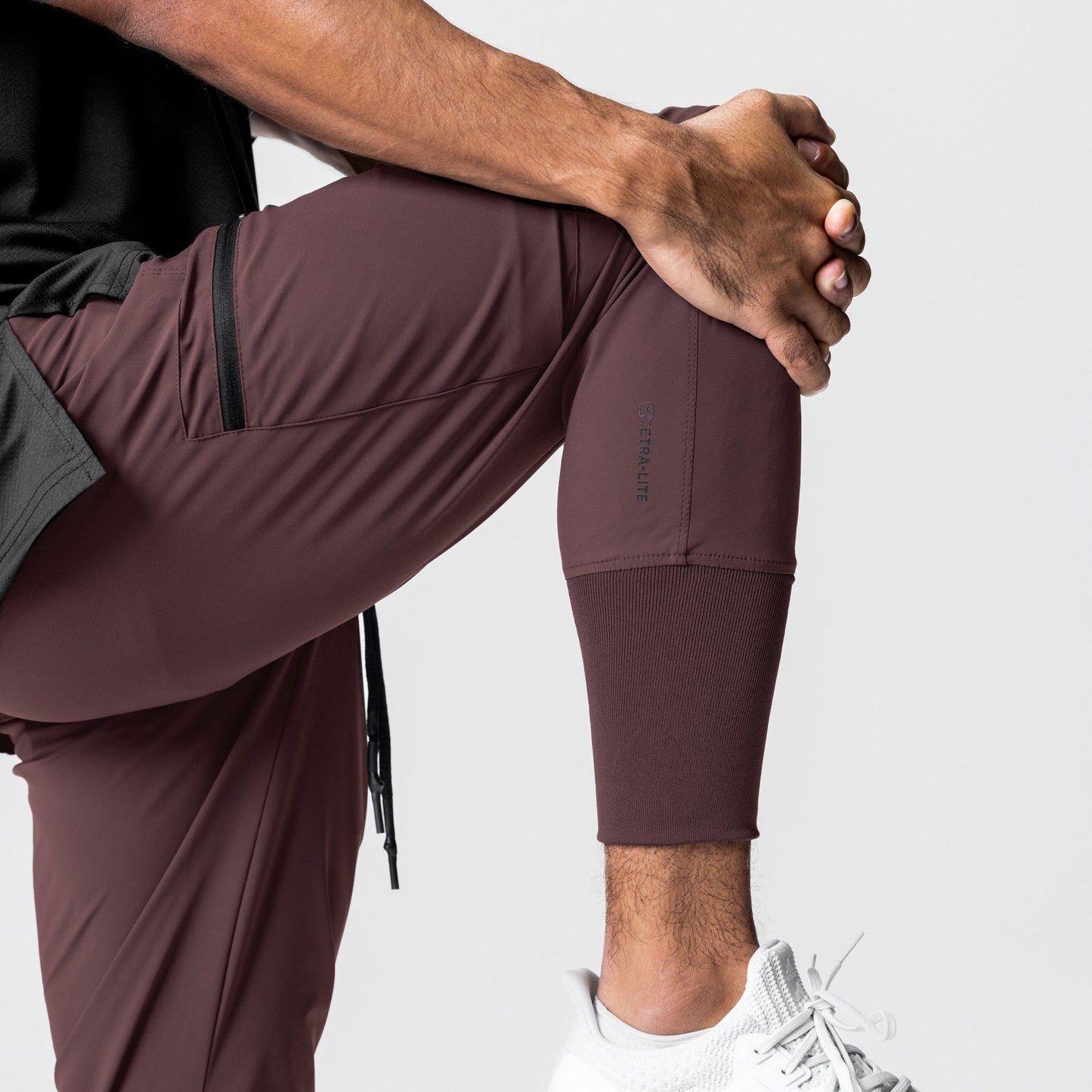 0698. Tetra-Lite® Inlay Pocket High Rib Jogger Plum | ASRV Online