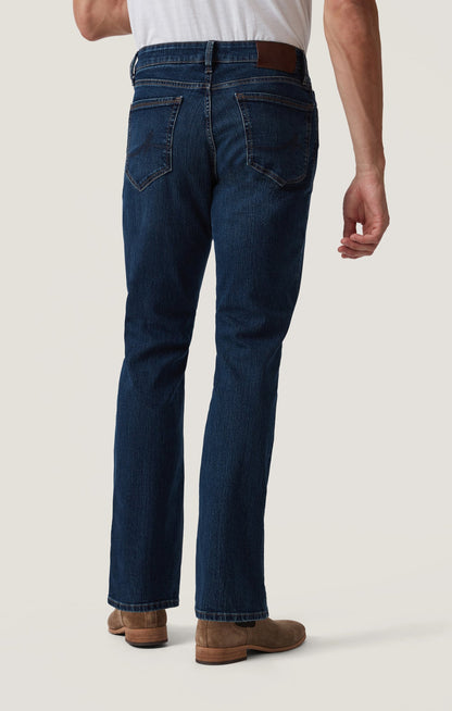34 Heritage Charisma High Rise Straight Jeans in Mid Comfort
